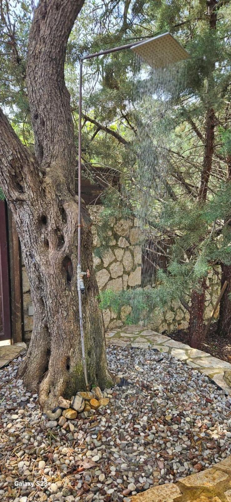 Ferienwohnung Mavres Luxury Loft Ágios Matthaíos Exterior foto